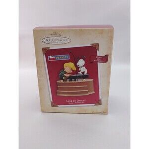 Hallmark Keepsake Peanuts LOVE TO DANCE Snoopy & Schroeder 2004